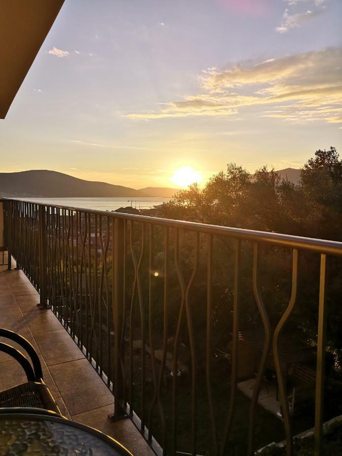 Apartment Sea&Sky Tivat Extérieur photo